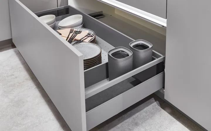 Nobilia SPA Laser taupe grey 2