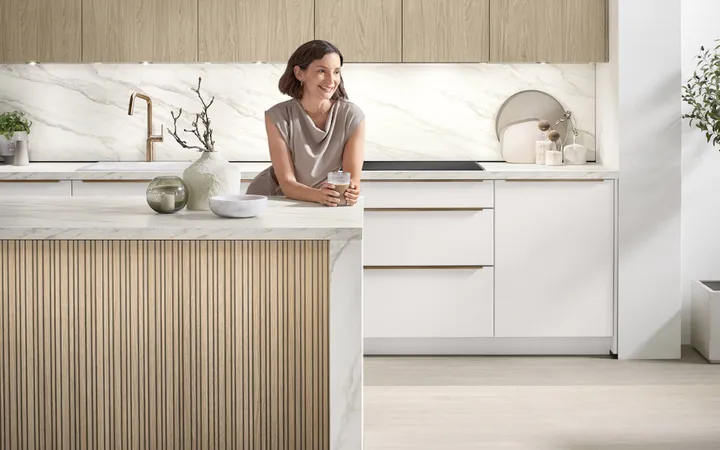 Nobilia SPA Softline Lacquered, Honed White 2